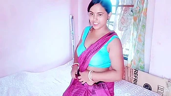 Frisch verheiratetes Desi-Paar fickt in der ersten Nacht