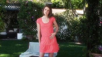 Sexy Aubrey Belle Masturbates Solo with Firm Ass