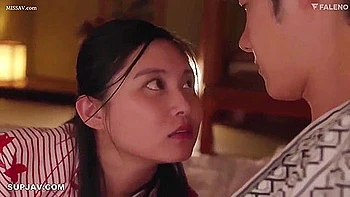 Jeune asiatique japonaise baise sauvage uncensurée HD