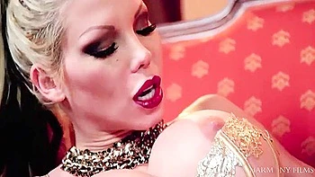 Jasmine Jae and Barbie Sinss Lesbian Big-Tits Blowjob