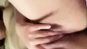 Chéri, viens te branler avec moi, ça fait tellement du bien