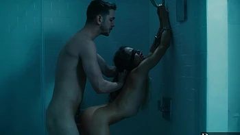 Markus Dupree und Naomi Swann ficken hart unter der Dusche