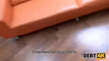 DEBT4k. Beauty seduces collector in order not to be kicked out of apartment