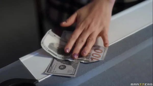 The Money Shot - (Lola Rose) / Brazzers  / stream full from www.zzfull.com/shot