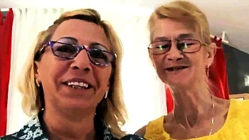 Mormors danske lesbiske sexlegetj