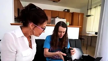 Brunette seductress working her big boobs and hot ass