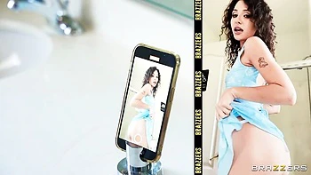 Gorgeous missionary pose fuck with a long-legged brunette Liz Jordan